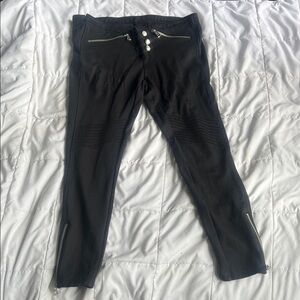 BLACK PANTS WITH BUTTONS AND ZIPPERS